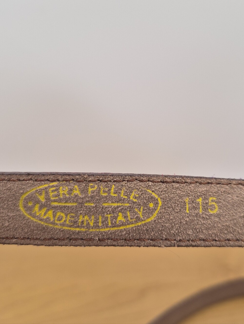 Vera Pelle Made In Italy Red Leather Skinny Belt Silver Buckle Size L (115) - Picture 3 of 9